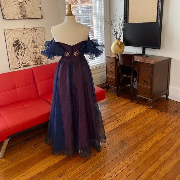Vintage Navy Purple Organza Prom Gown Embroidered Ruffle Off Shoulder Dress Sz S - Picture 5 of 8